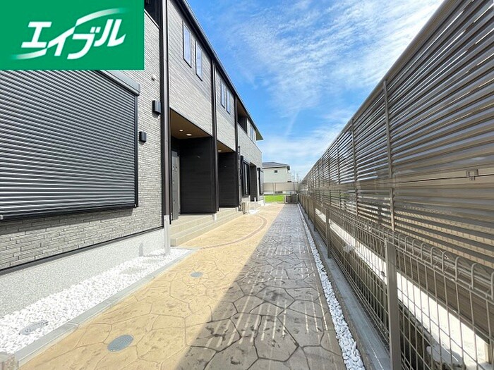 物件外観写真2　(その他)