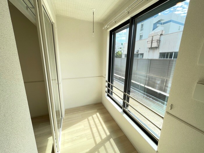 物件内観写真21　(ベランダ・バルコニー)