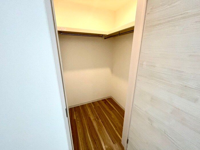 物件内観写真7　(収納)