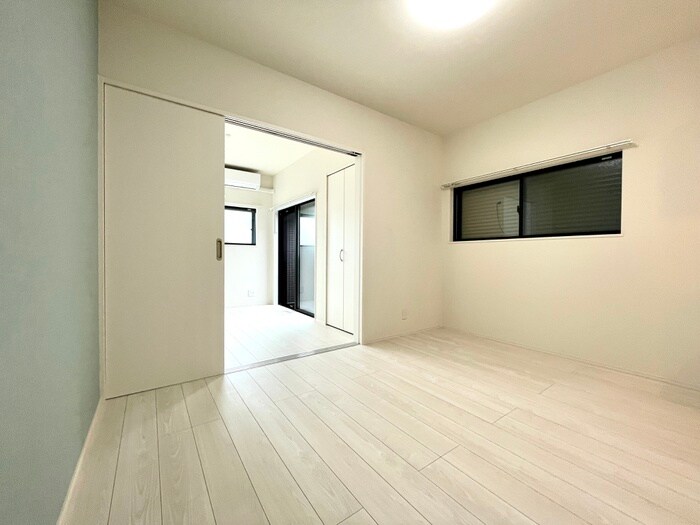 物件内観写真8　(居室)