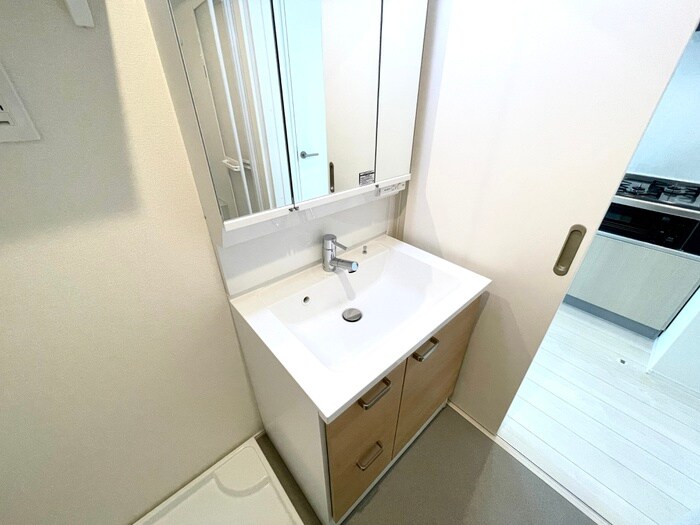 物件内観写真12　(洗面)