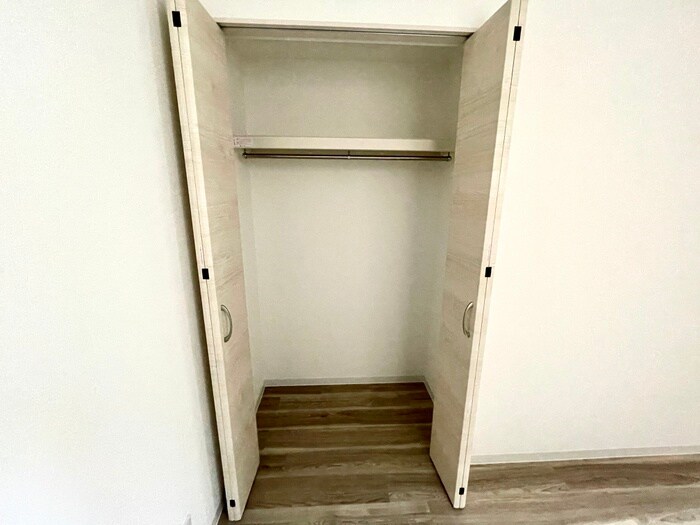 物件内観写真15　(収納)
