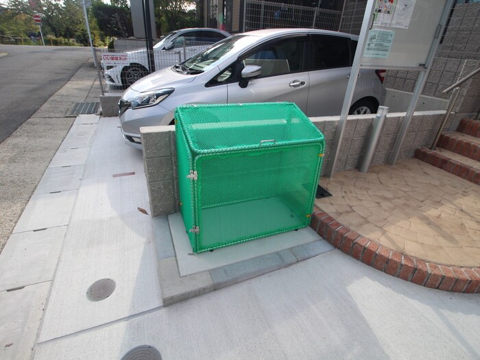 物件外観写真5　(建物設備)