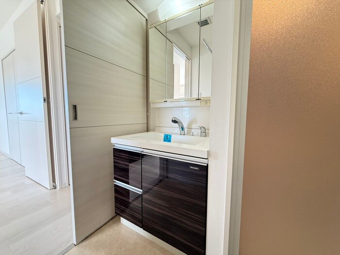 物件内観写真14　(洗面)