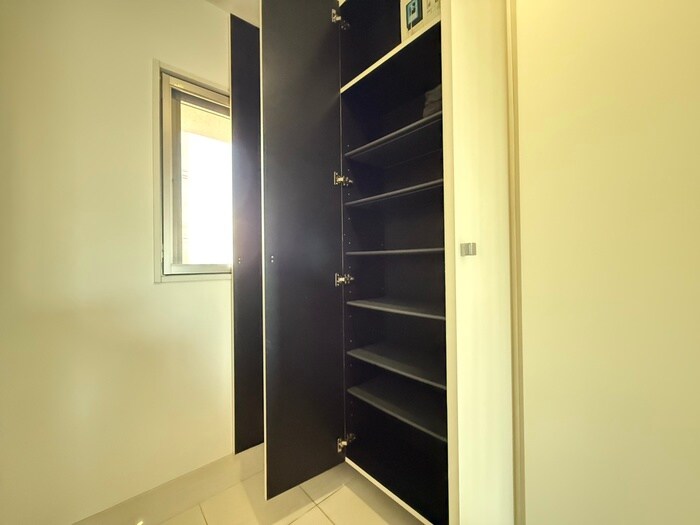 物件内観写真20　(靴箱)