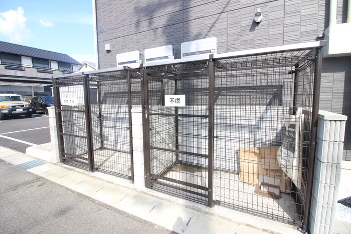 物件外観写真5　(建物設備)