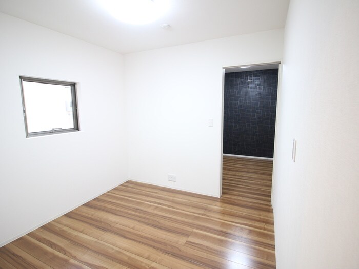 物件内観写真14　(居室)