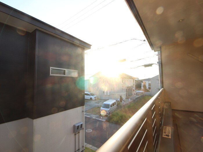 物件内観写真22　(室内からの展望)