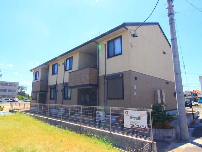 物件外観写真1　(外観写真)