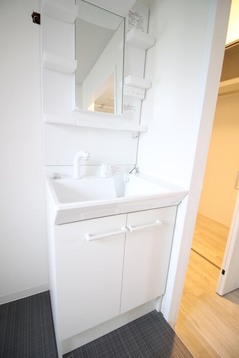 物件内観写真15　(洗面)