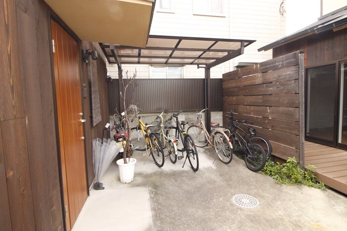 物件外観写真4　(周辺環境)