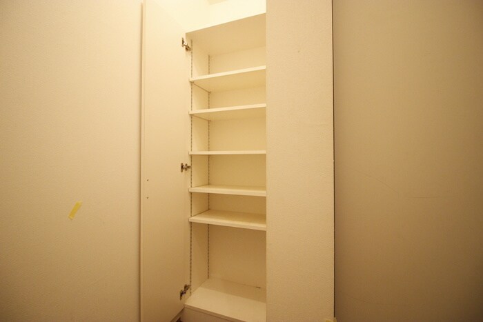 物件内観写真19　(靴箱)