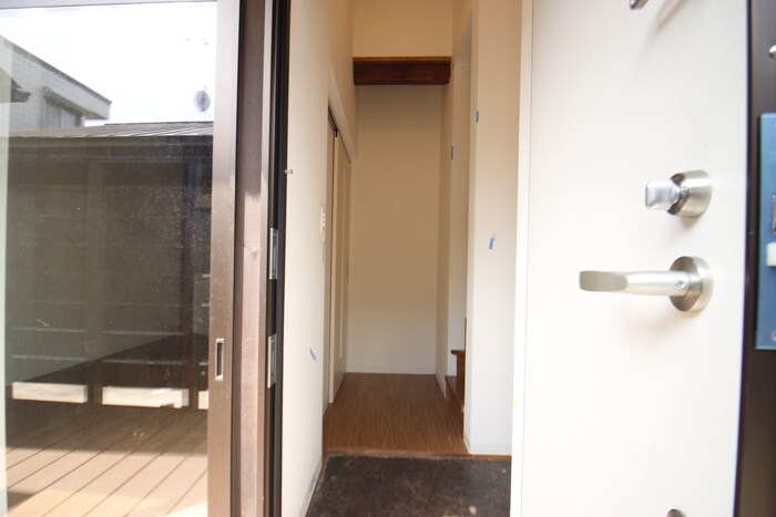 物件内観写真20　(玄関)