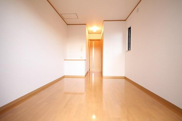 物件内観写真5　(居室)