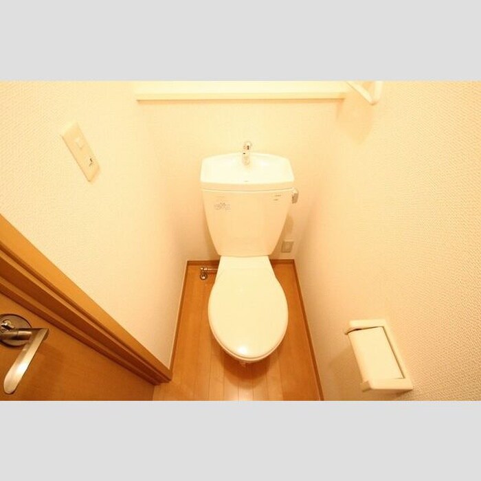 物件内観写真10　(トイレ)