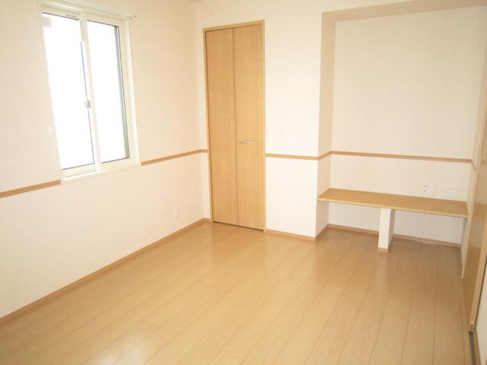 物件内観写真9　(居室)