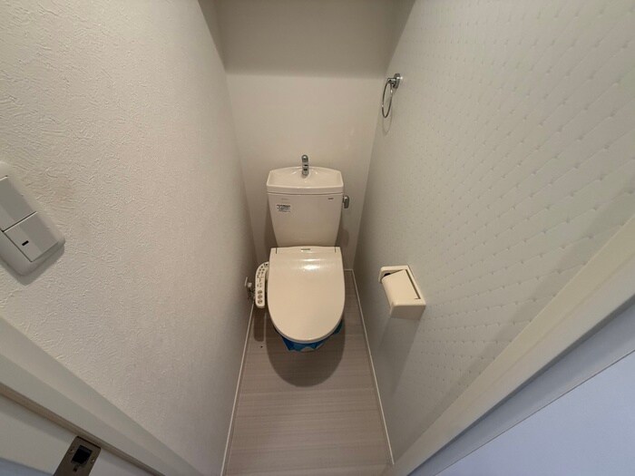 物件内観写真12　(トイレ)