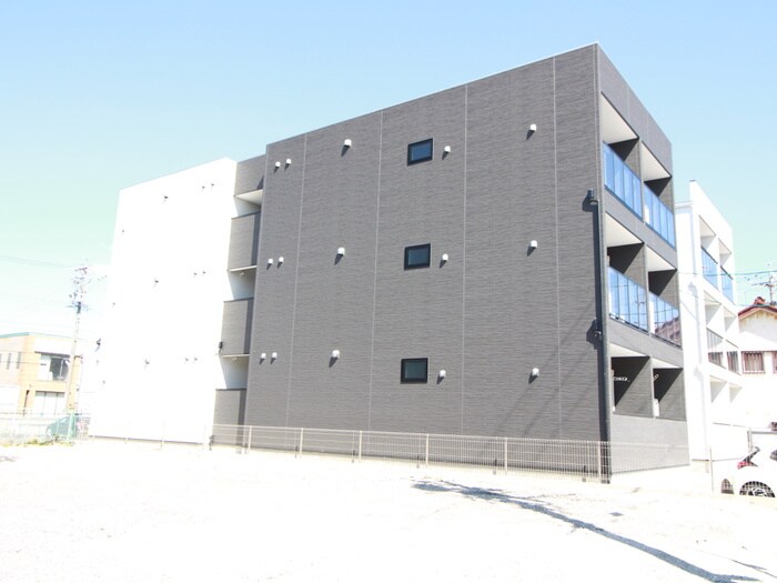 物件外観写真3　(その他)