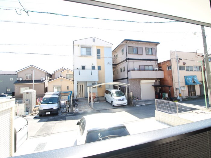 物件内観写真21　(室内からの展望)