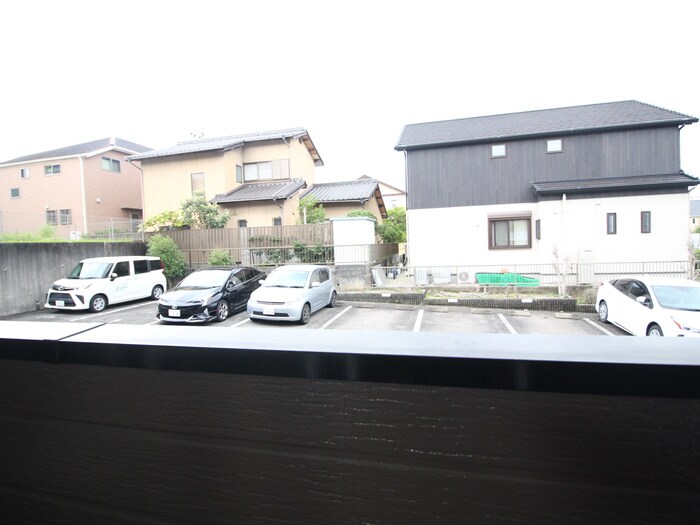 物件内観写真22　(室内からの展望)