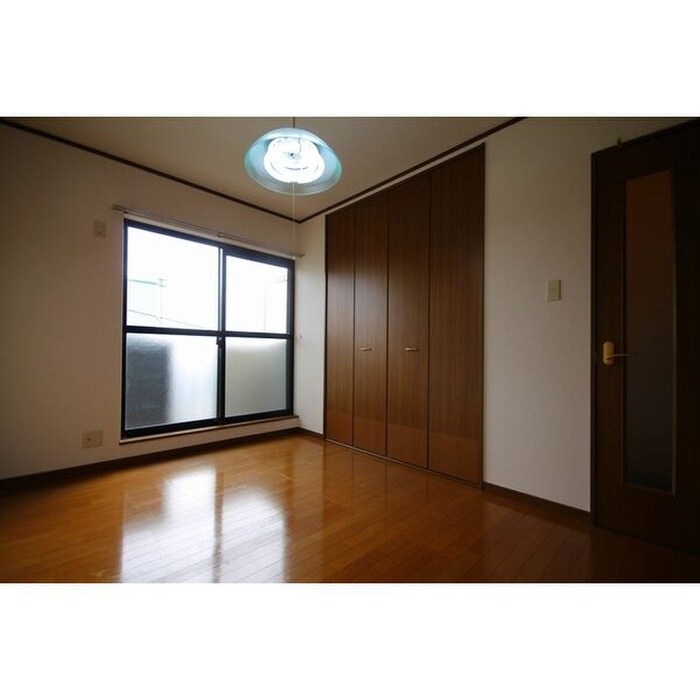 物件内観写真6　(居室)