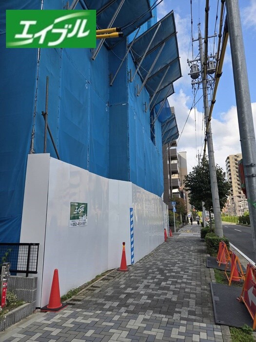 物件外観写真3　(建築中)