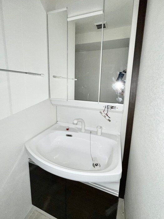 物件内観写真13　(洗面)