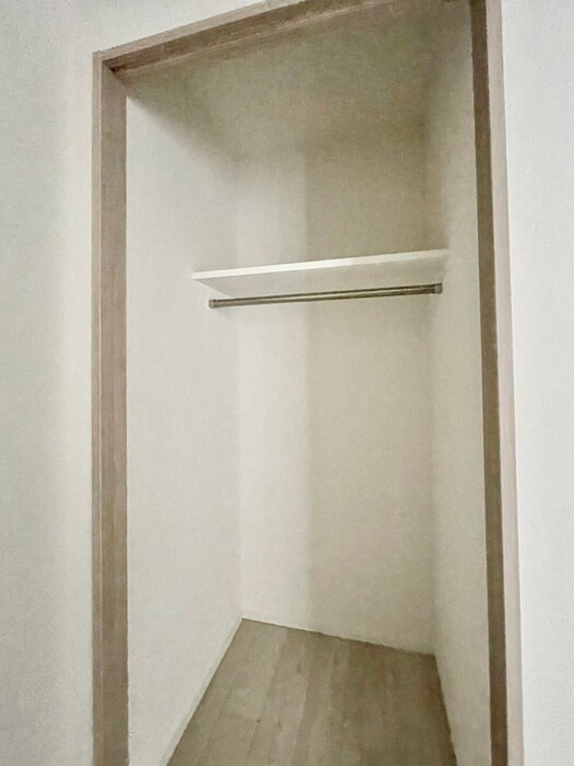 物件内観写真16　(収納)