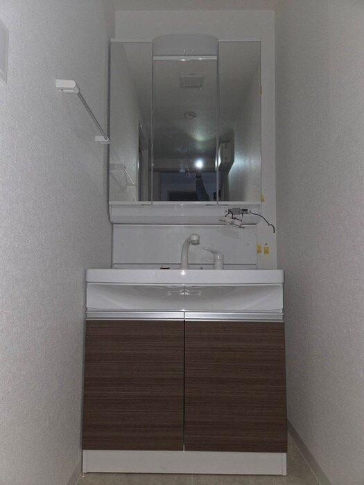 物件内観写真19　(洗面)