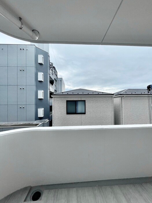 物件内観写真22　(室内からの展望)