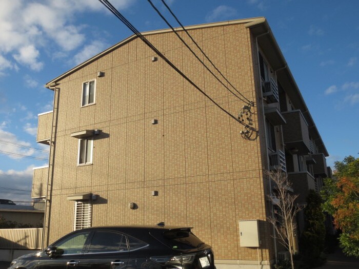 物件外観写真5　(外観写真)