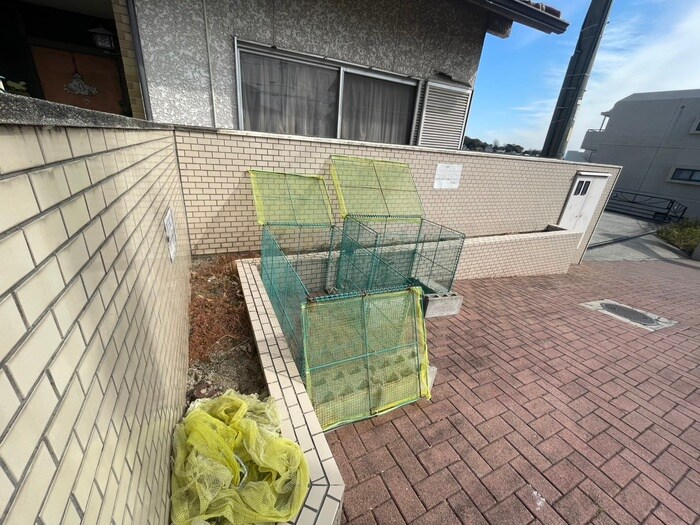 物件外観写真3　(建物設備)