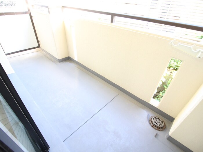 物件内観写真15　(ベランダ・バルコニー)