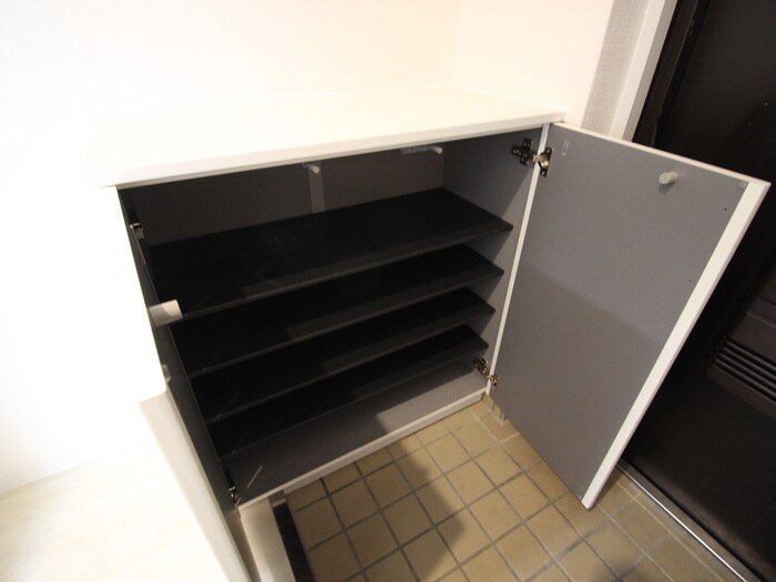 物件内観写真17　(靴箱)