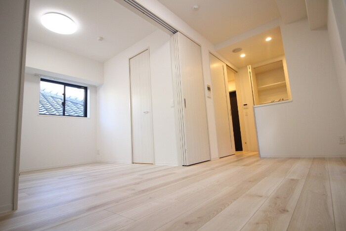 物件内観写真8　(居室)