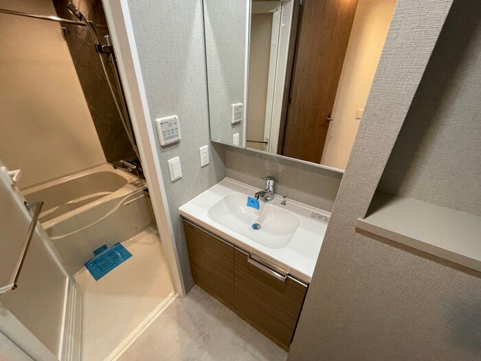 物件内観写真12　(洗面)