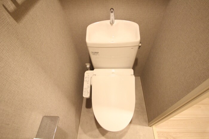 物件内観写真15　(トイレ)