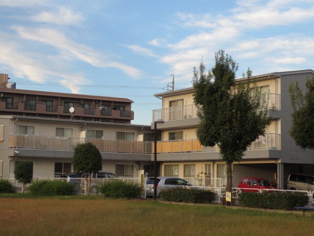 物件外観写真4　(外観写真)