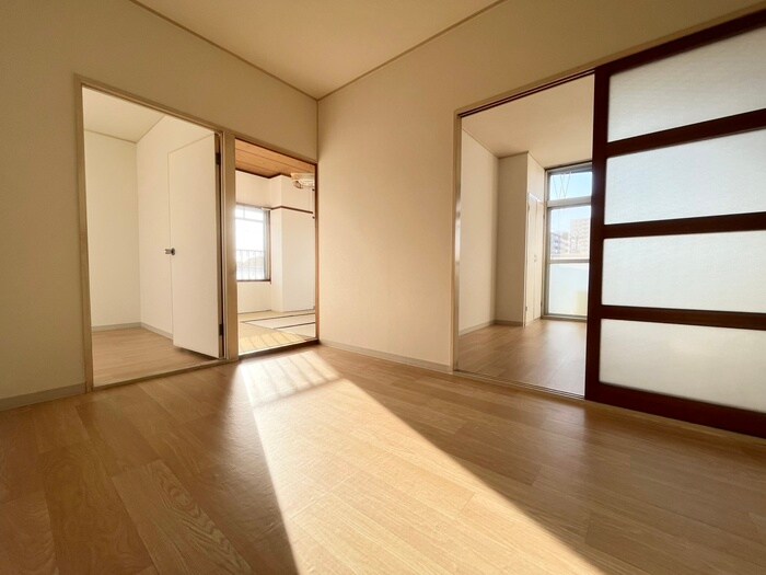 物件内観写真7　(居室)