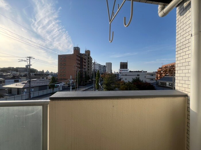 物件内観写真14　(室内からの展望)