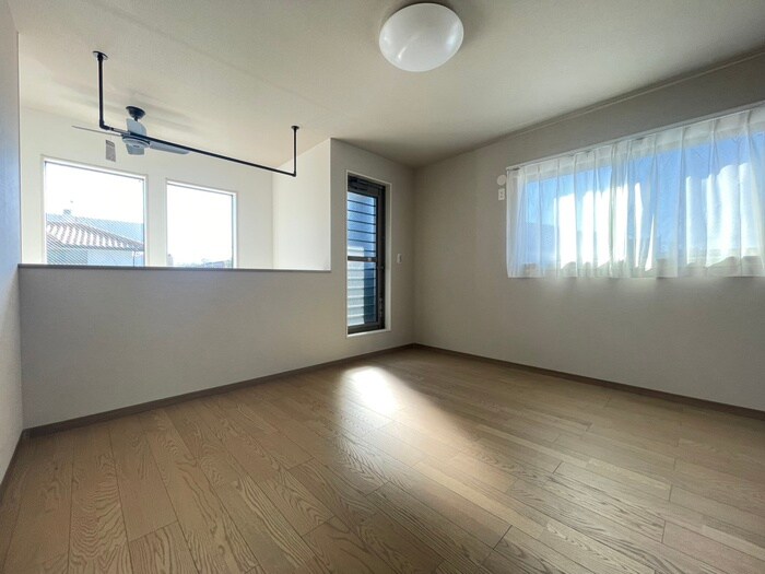 物件内観写真9　(居室)