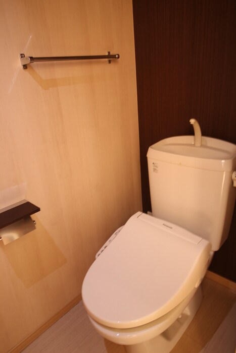 物件内観写真13　(トイレ)