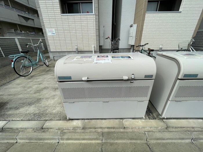 物件外観写真4　(建物設備)