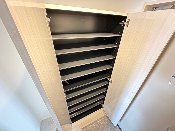 物件内観写真21　(靴箱)