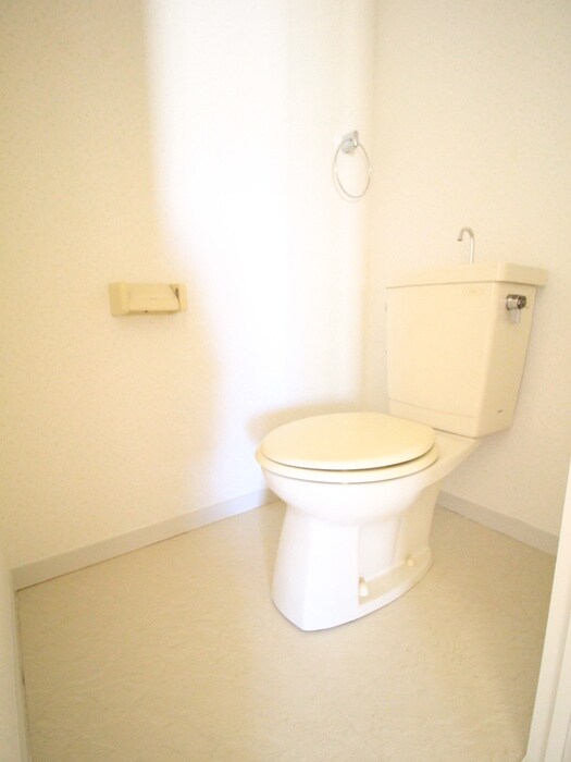 物件内観写真12　(トイレ)