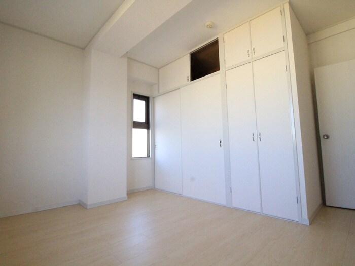 物件内観写真19　(居室)