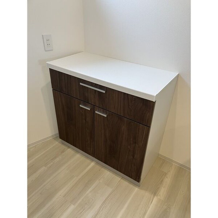 物件内観写真11　(収納)