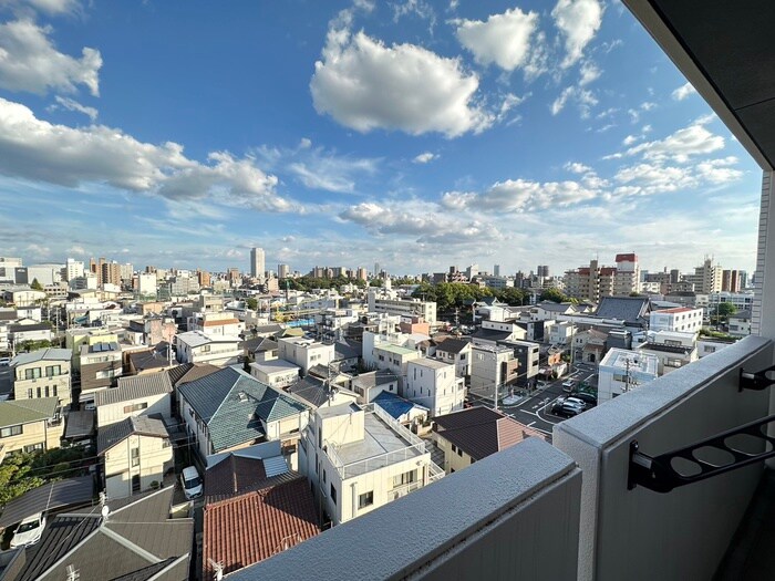 物件内観写真16　(室内からの展望)