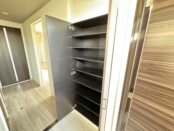 物件内観写真21　(靴箱)