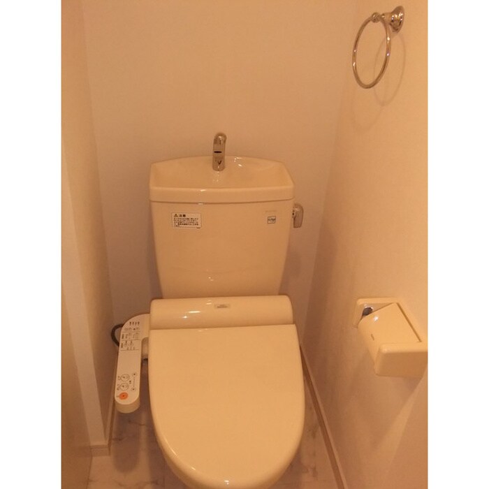 物件内観写真10　(トイレ)